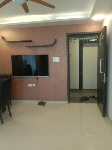 Room in 2 BHK Apartment at Bhakti Park Anand Nagar, Anand Nagar – for Rent