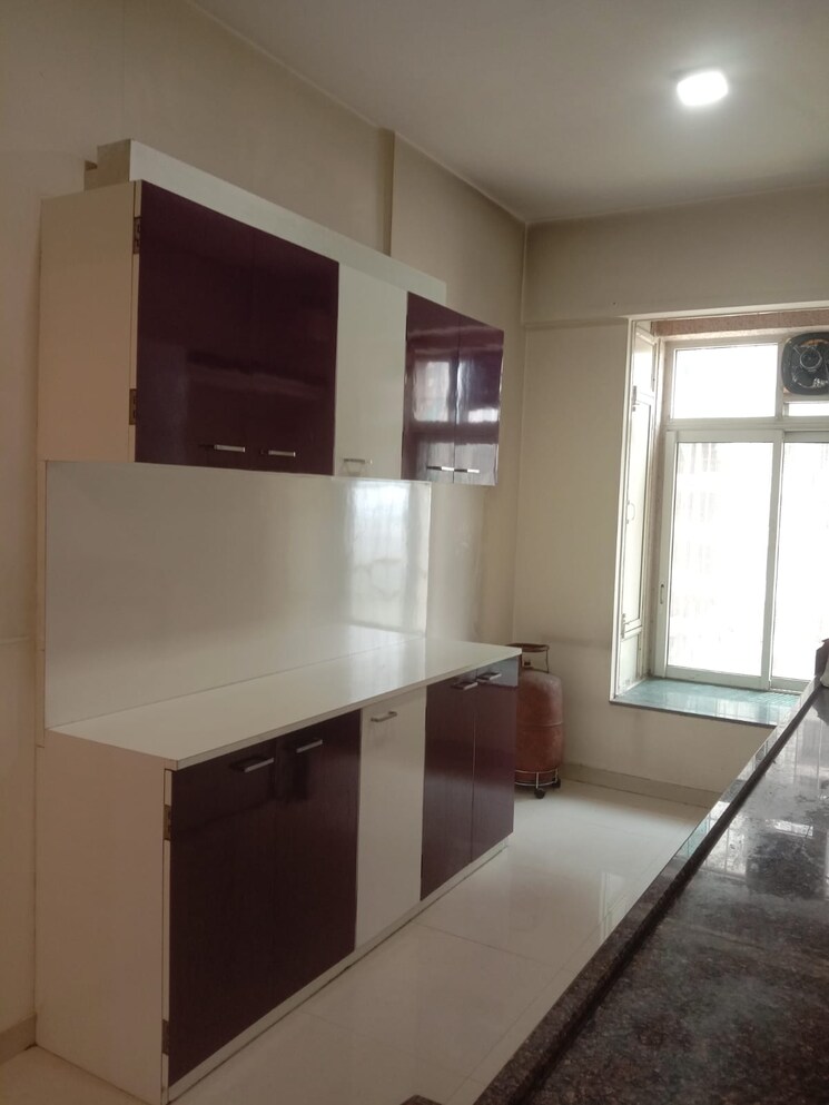 Kitchen, bhakti-park-anand-nagar 2 Bedroom 800 Sq.Ft. Apartment In Anand Nagar Thane 9693091