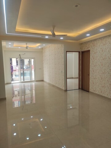 Living Room in 4 BHK Apartment at Emaar Emerald Floors, Sector 65 – for Rent