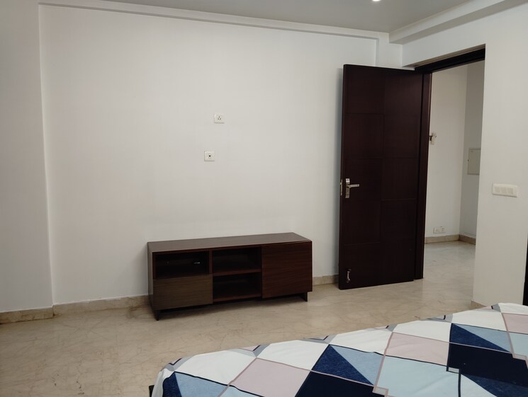 Bedroom, jungpura extension 3 Bedroom 1450 Sq.Ft. Builder Floor In Jungpura Extension Delhi 9693069