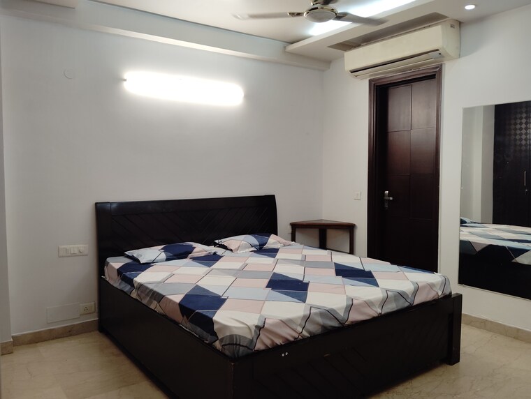 Bedroom, jungpura extension 3 Bedroom 1450 Sq.Ft. Builder Floor In Jungpura Extension Delhi 9693069