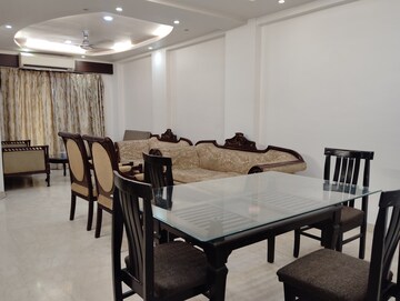 Living Room in 3 BHK Builder Floor at Jungpura Extension – for Rent