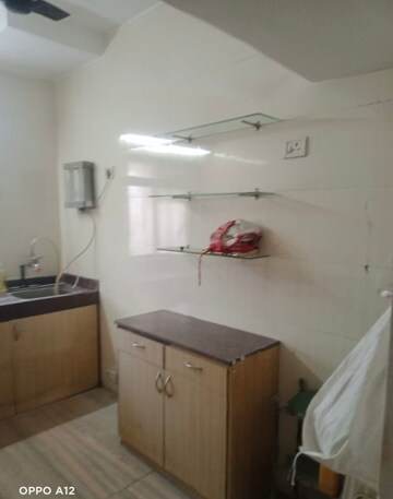 2 BHK Apartment For Rent in Anand Bhavan Vile Parle West, Vile Parle West