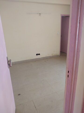 Room in 2 BHK Apartment at Jyoti Super Village, Raj Nagar Extension – for Sale