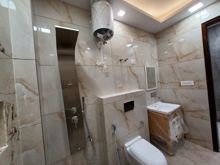 Bathroom, rps-palms 3 Bedroom 1125 Sq.Ft. Builder Floor In Sector 88 Faridabad 9693254
