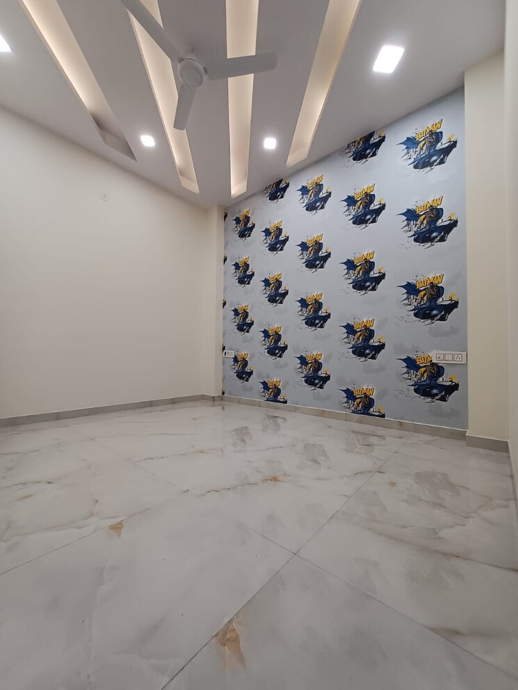 Room, rps-palms 3 Bedroom 1125 Sq.Ft. Builder Floor In Sector 88 Faridabad 9693254