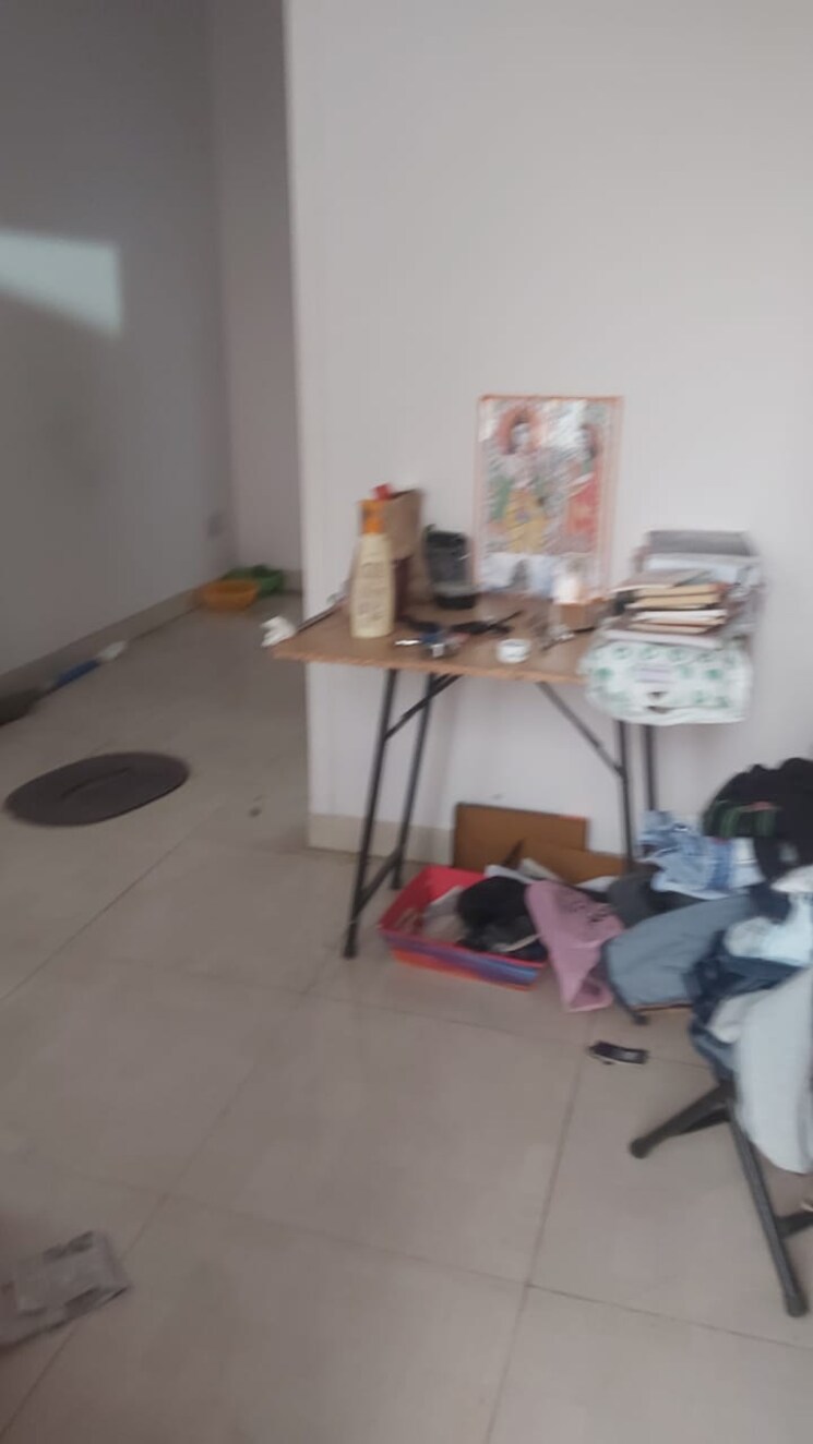 Room, mayur vihar 1.5 Bedroom 450 Sq.Ft. Builder Floor In Mayur Vihar Delhi 9693428