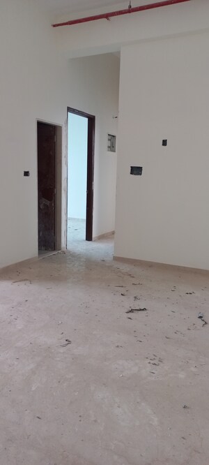 Furnished Amenities in 3 BHK Apartment at N Rose Northern Hills, Dahisar East – for Sale