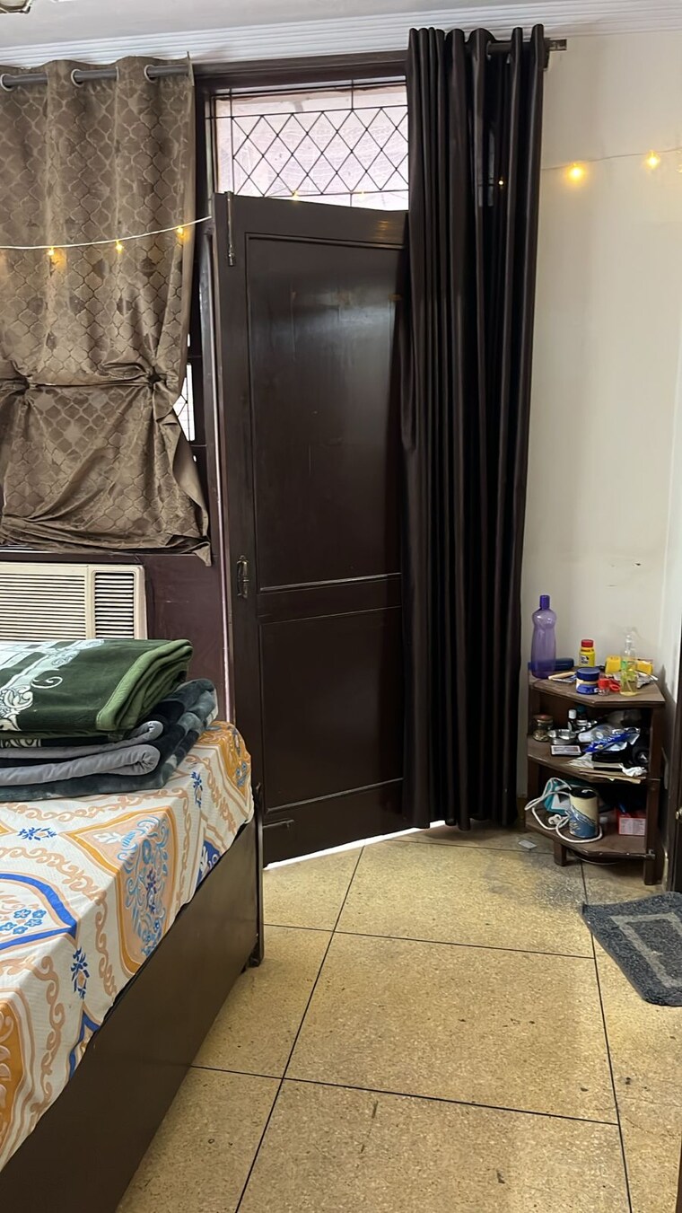 Bedroom, kalkaji 1 Bedroom 507 Sq.Ft. Builder Floor In Kalkaji Delhi 9693466