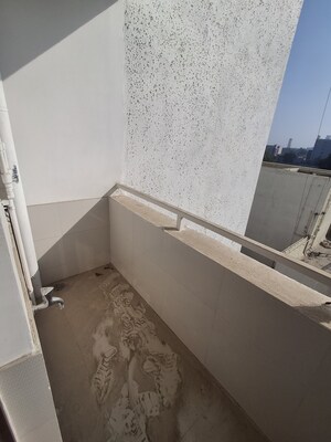 Balcony in 2 BHK Apartment at Parsodi – for Rent