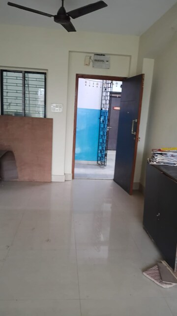 Room in 3 BHK Apartment at Rajarhat – for Sale