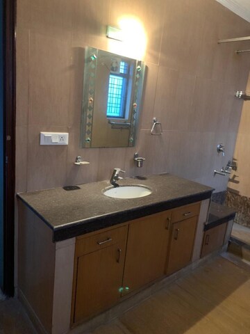 Team Area in 3 BHK Builder Floor at Kohli One Malibu Town Plot, Sector 47 – for Rent