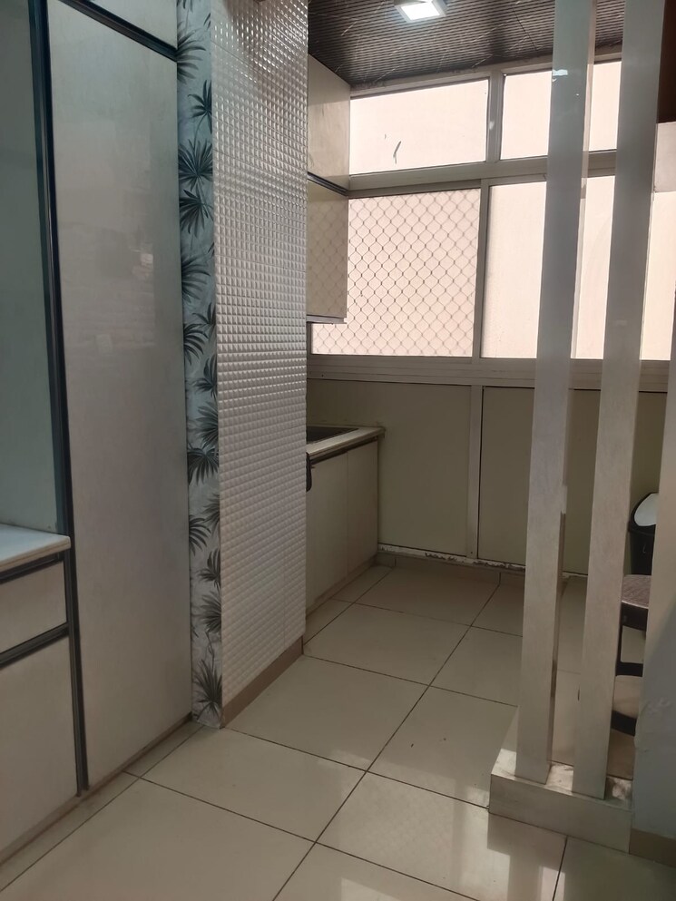 Balcony, gulshan-bellina 3 Bedroom 919 Sq.Ft. Apartment In Sector 16 Greater Noida Greater Noida 9693845