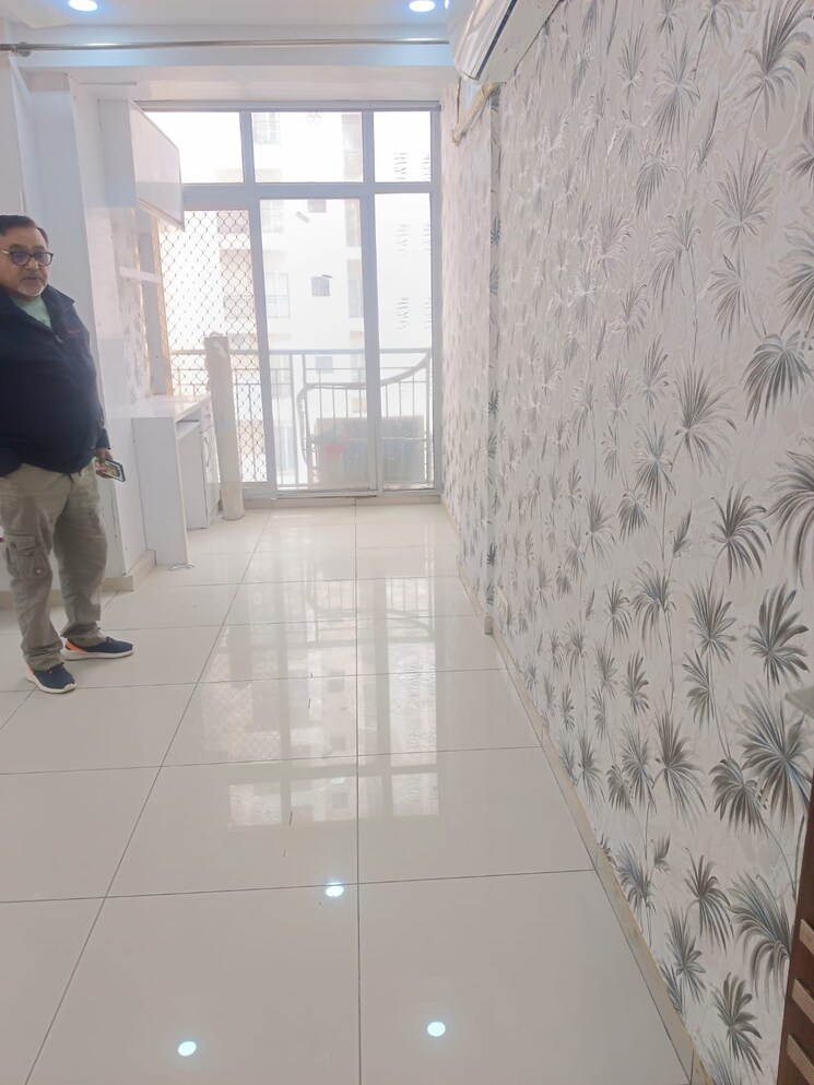 Bathroom, gulshan-bellina 3 Bedroom 919 Sq.Ft. Apartment In Sector 16 Greater Noida Greater Noida 9693845