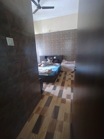 Room in 2 BHK Apartment at Runwal Greens, Mulund West – for Sale