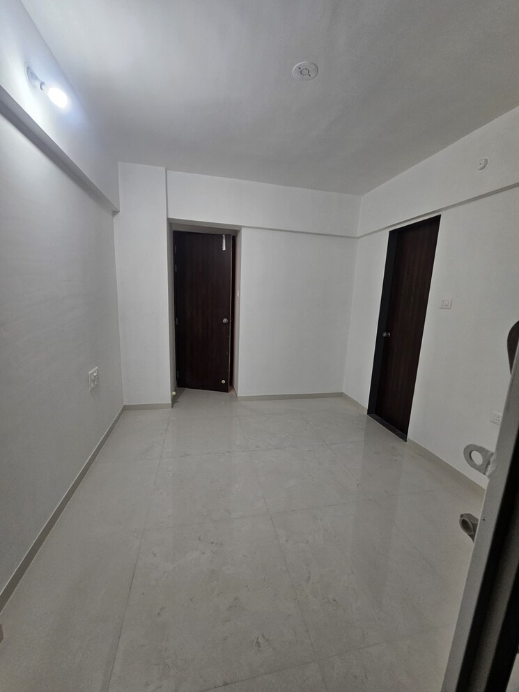 Room, trident-9 2 Bedroom 571 Sq.Ft. Apartment In Sus Pune 9693878