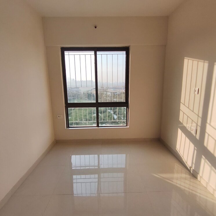 Room, dosti-greater-thane 1 Bedroom 319 Sq.Ft. Apartment In Kalher Thane 9693874