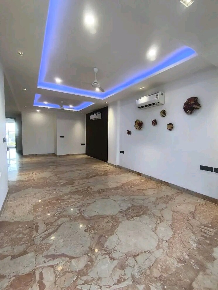 Room, risland-sky-mansion 4 Bedroom 1600 Sq.Ft. Builder Floor In Chattarpur Delhi 9693942