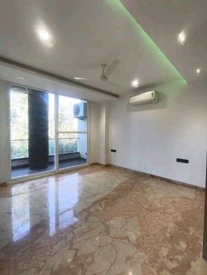 Room in 4 BHK Builder Floor at Risland Sky Mansion, Chattarpur – for Rent