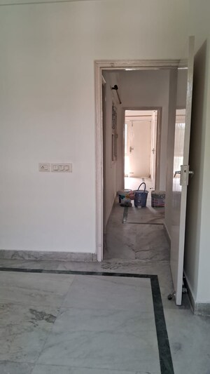 Master Bedroom in 2 BHK Apartment at Maple Heights, Sector 43 – for Rent