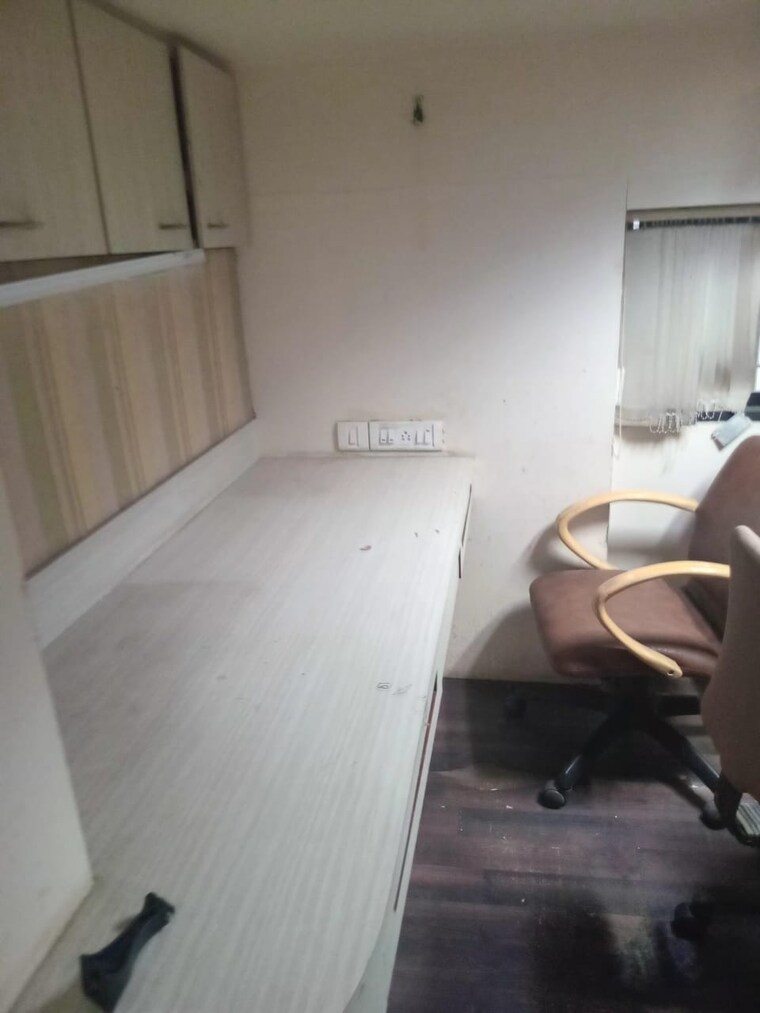 Bathroom, crescent-royale Commercial Office Space 750 Sq.Ft. In Andheri West Mumbai 9694005