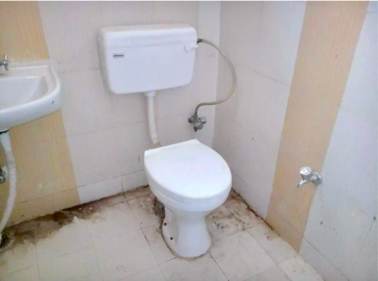 Bathroom, sector 87 3 Bedroom 180 Sq.Yd. Apartment In Sector 87 Faridabad 9694149