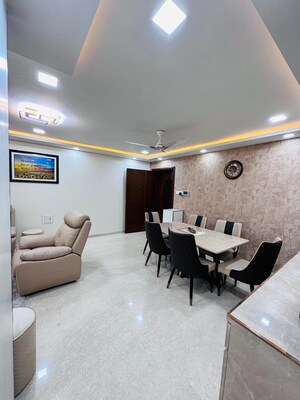 Master Bedroom in 2.5 BHK Apartment at K Raheja Vistas, Powai – for Sale