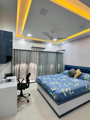 Bedroom in 2.5 BHK Apartment at K Raheja Vistas, Powai – for Sale