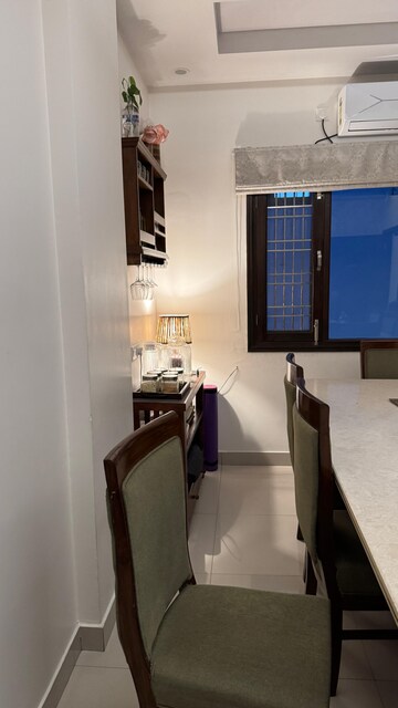 Room in 3.5 BHK Apartment at Ballupur – for Sale