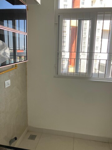 Room in 2 BHK Apartment at Brigade Cornerstone Utopia, Varthur – for Rent