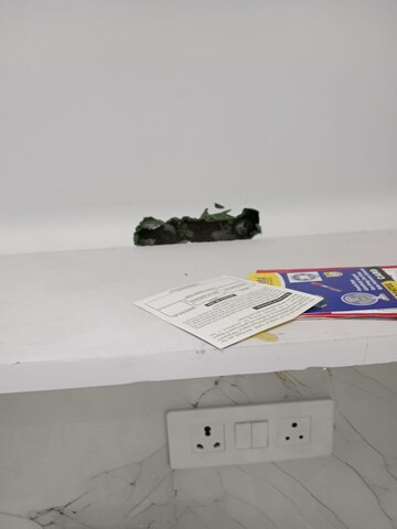 Furnished Amenities in 3 BHK Builder Floor at Govindpuri – for Rent