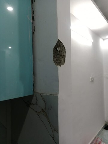 Furnished Amenities in 3 BHK Builder Floor at Govindpuri – for Rent