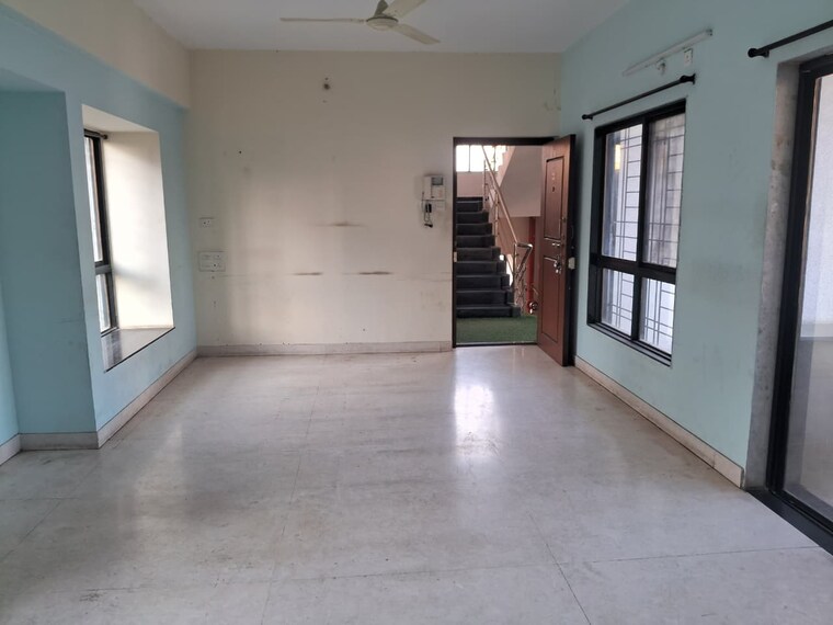 Room, niche-crown 3 Bedroom 1600 Sq.Ft. Apartment In Bavdhan Pune 9694153
