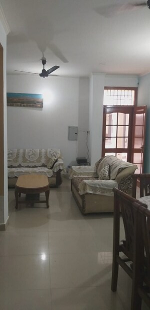 2 BHK Apartment For Rent in Penta Homes, Vip Road