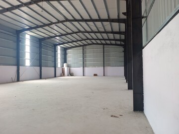  Warehouse For Rent in Makali