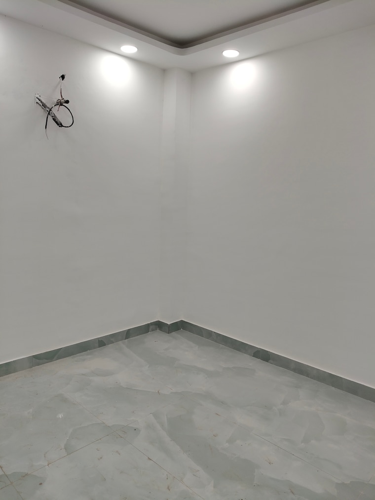 Room, govindpuri 2 Bedroom 588 Sq.Ft. Builder Floor In Govindpuri Delhi 9694565