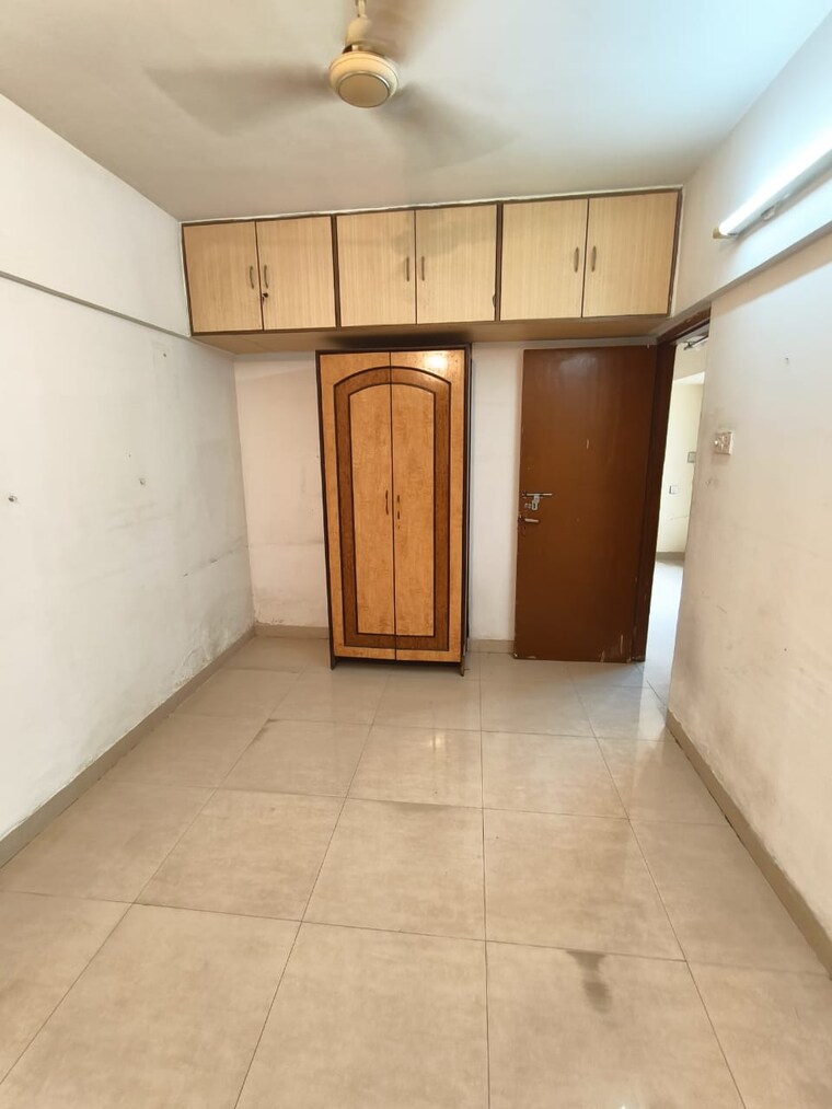 Room, satellite-garden 2 Bedroom 875 Sq.Ft. Apartment In Goregaon East Mumbai 9694298