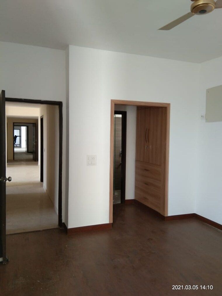 Room, umang-monsoon-breeze-phase-i 2.5 Bedroom 1377 Sq.Ft. Apartment In Sector 78 Gurgaon 9694335