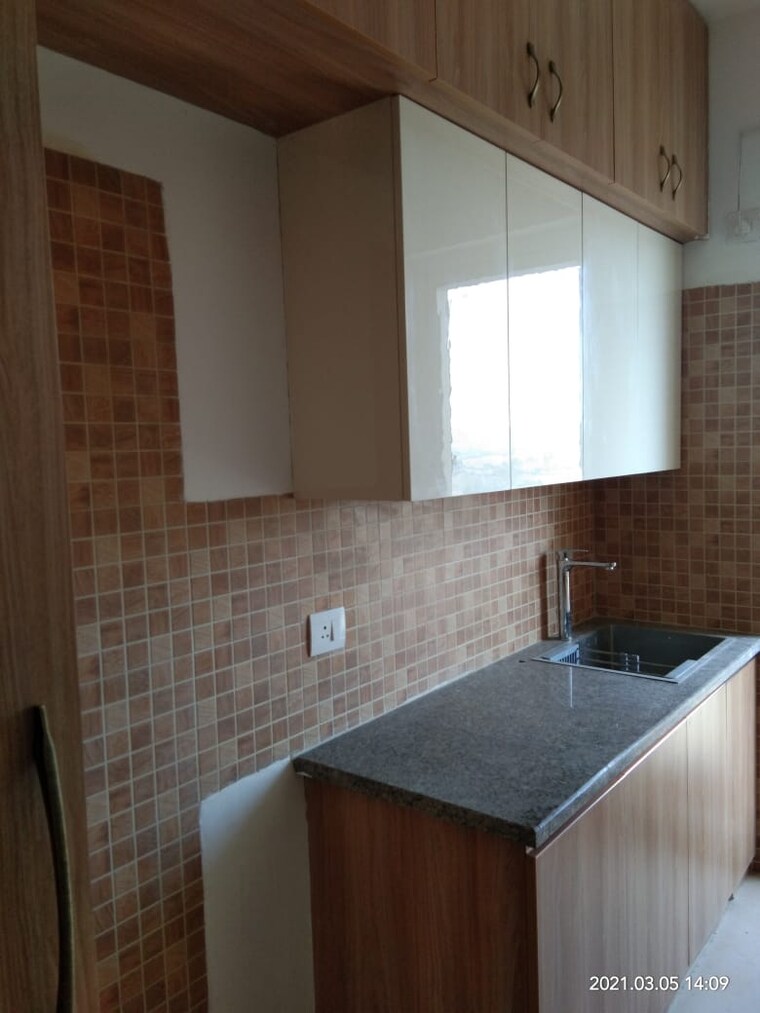 Kitchen, umang-monsoon-breeze-phase-i 2.5 Bedroom 1377 Sq.Ft. Apartment In Sector 78 Gurgaon 9694335