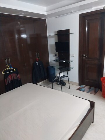 Master Bedroom in 4 BHK Builder Floor at Kalkaji – for Rent