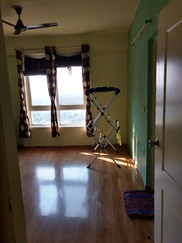 Room in 4 BHK Apartment at Umang Monsoon Breeze Phase I, Sector 78 – for Sale