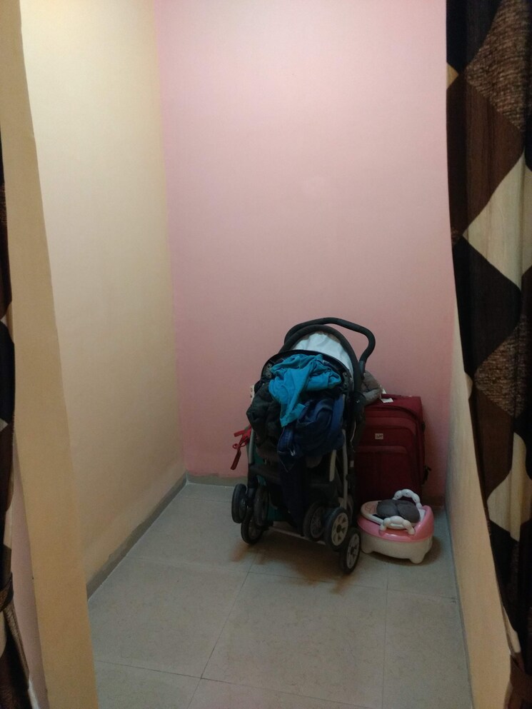 Other, umang-monsoon-breeze-phase-i 4 Bedroom 2220 Sq.Ft. Apartment In Sector 78 Gurgaon 9694444