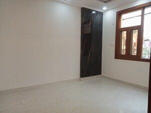 3 BHK Builder Floor For Sale in Dashrath Puri