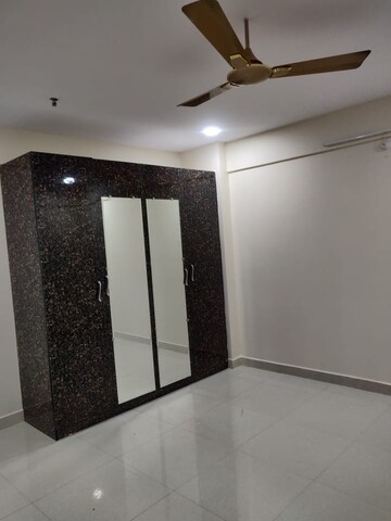 Room in 3 BHK Apartment at SMR Vinay Iconia Hyderabad, Kondapur – for Rent