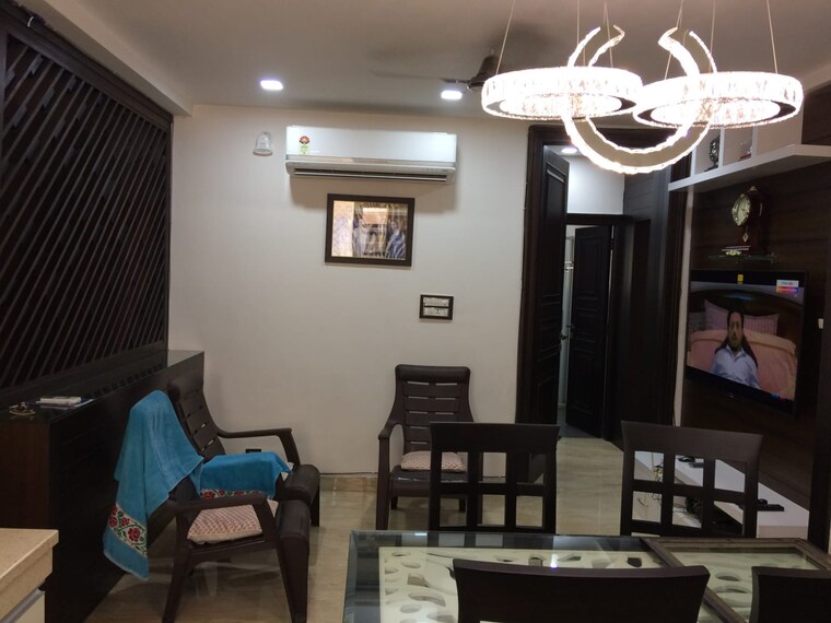 Team Area, sector 44 3.5 Bedroom 1600 Sq.Ft. Apartment In Sector 44 Chandigarh 9694626