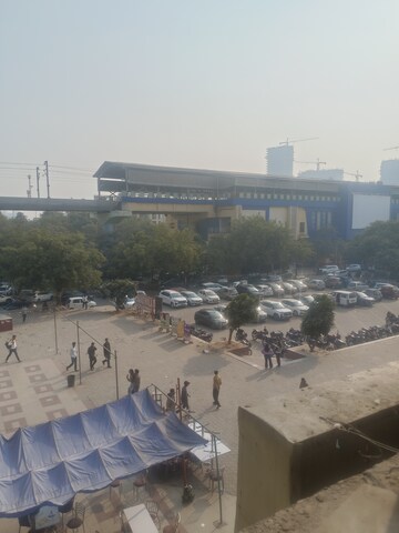  Office Space – Exterior View View at Meridian View Plaza, Alpha 1 Greater Noida - for Sale