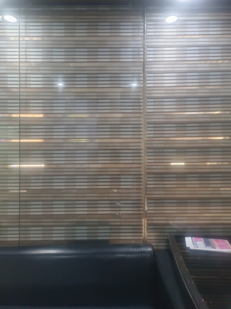 undefined, meridian-view-plaza Commercial Office Space 1120 Sq.Ft. In Alpha 1 Greater Noida Greater Noida 9694719