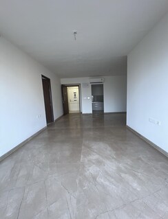3 BHK + Extra Room Apartment For Sale in Indiabulls One Indiabulls