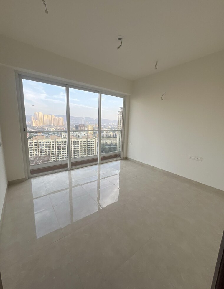 Room, indiabulls-one-indiabulls 3 Bedroom 1140 Sq.Ft. Apartment In Pokhran Road No Two Thane 9694620