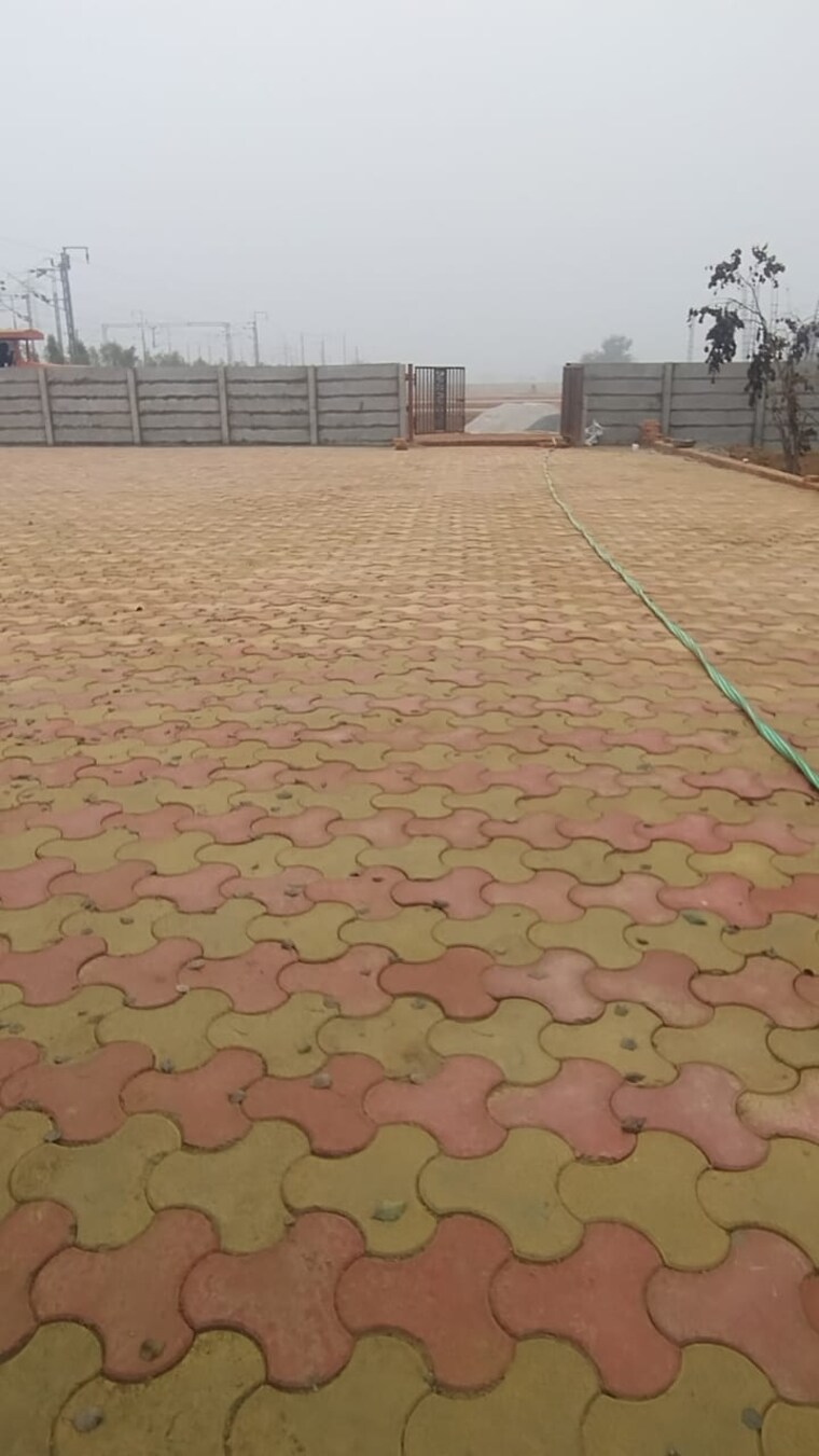 Exterior View, dadri  115 Sq.Yd. Plot In Dadri Greater Noida 9694746